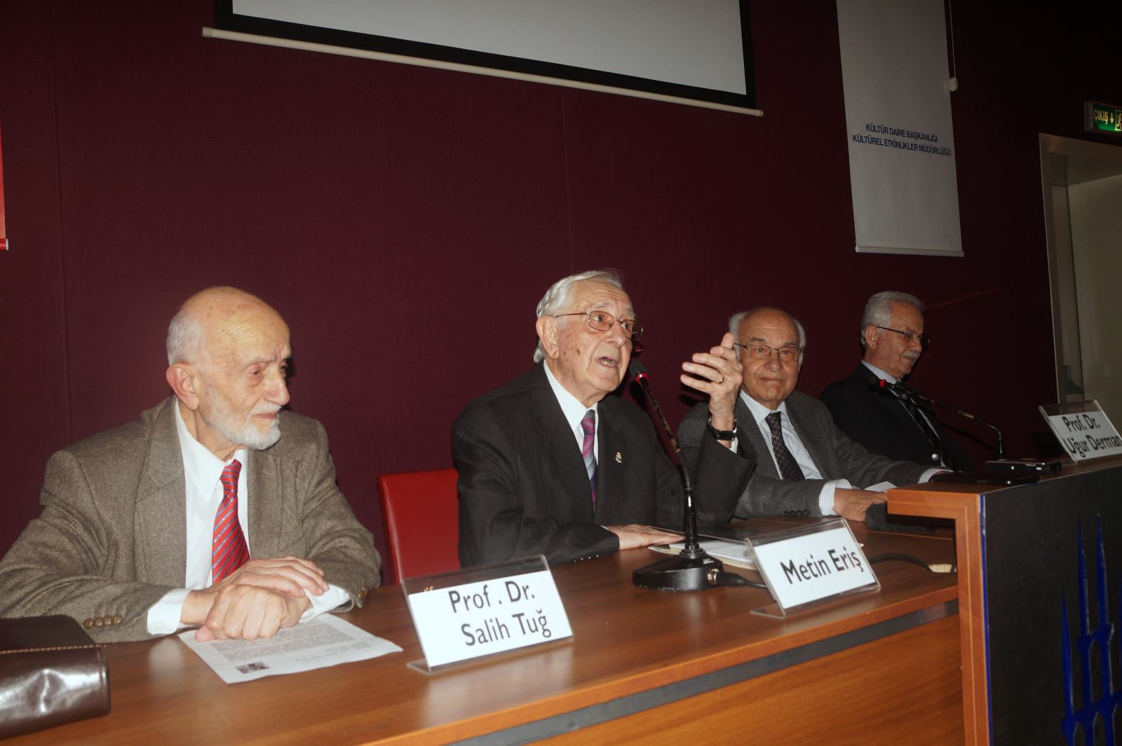 Bir hekim olmanın çok ötesinde tam bir mütefekkir olan Prof. Dr. Süleyman Yalçın