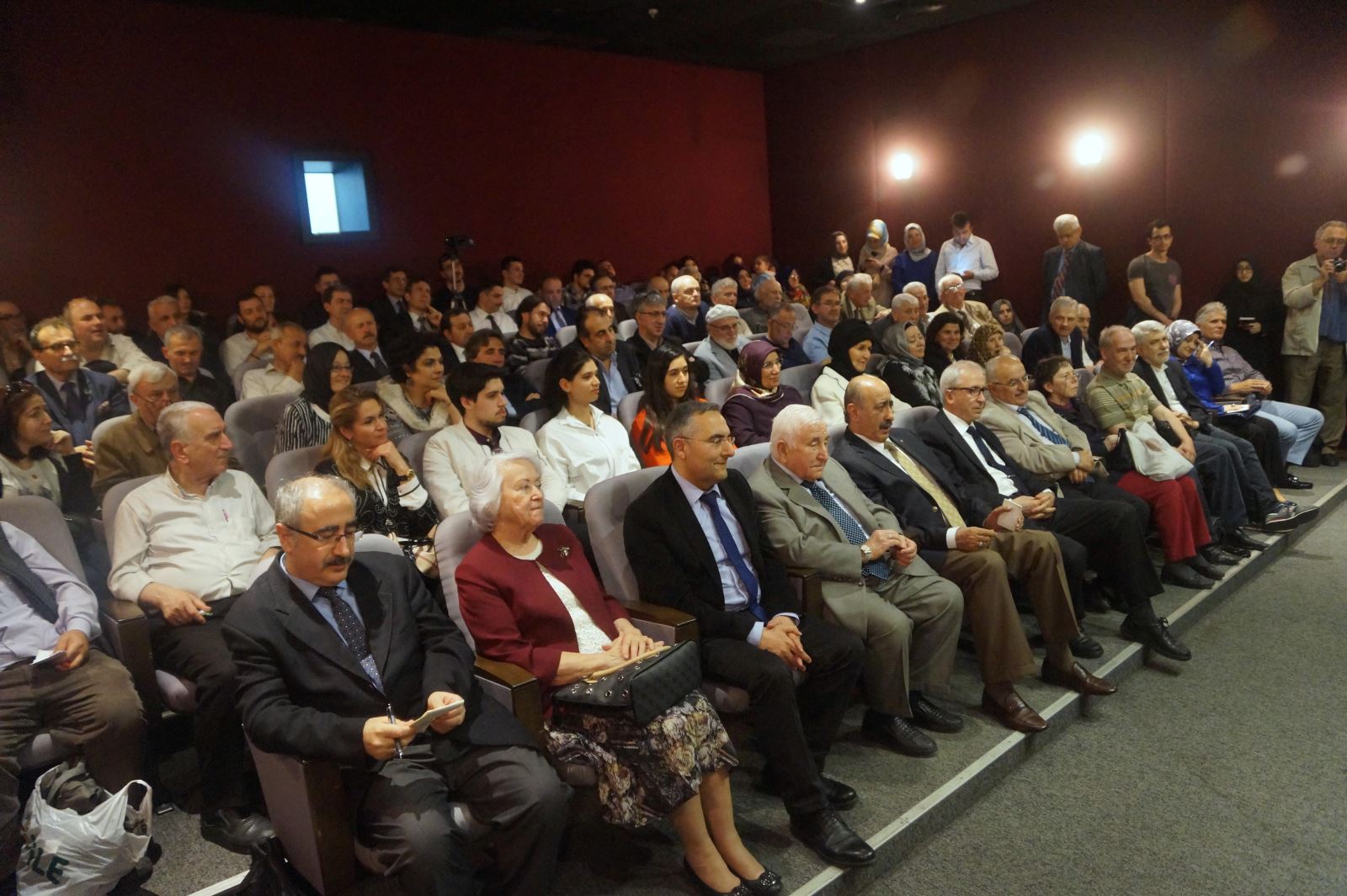 Bir hekim olmanın çok ötesinde tam bir mütefekkir olan Prof. Dr. Süleyman Yalçın